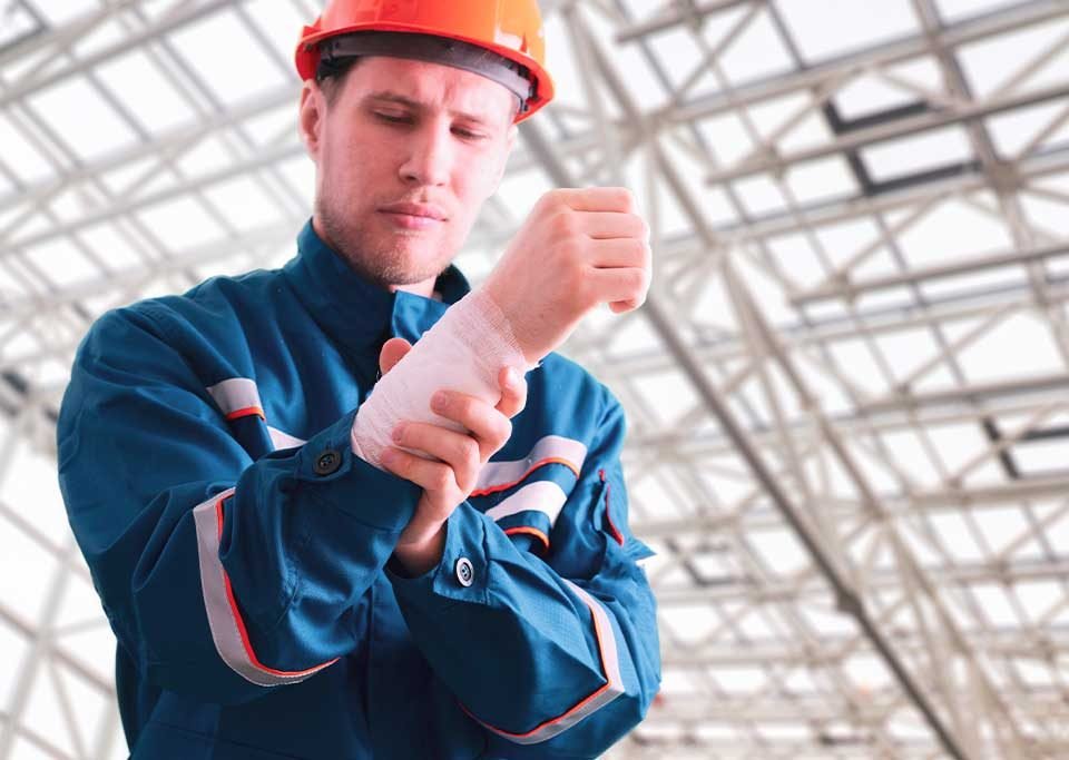 Causes of injury in the manufacturing industry